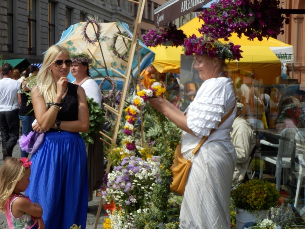 Ligo! market in Old Riga Dome Square