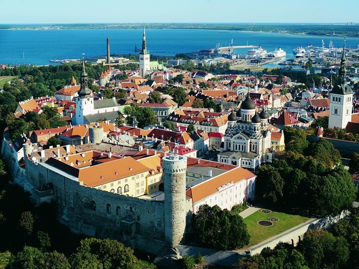 MULTI-DAY / ESTONIA / WEEK-END TURISTICO A TALLINN