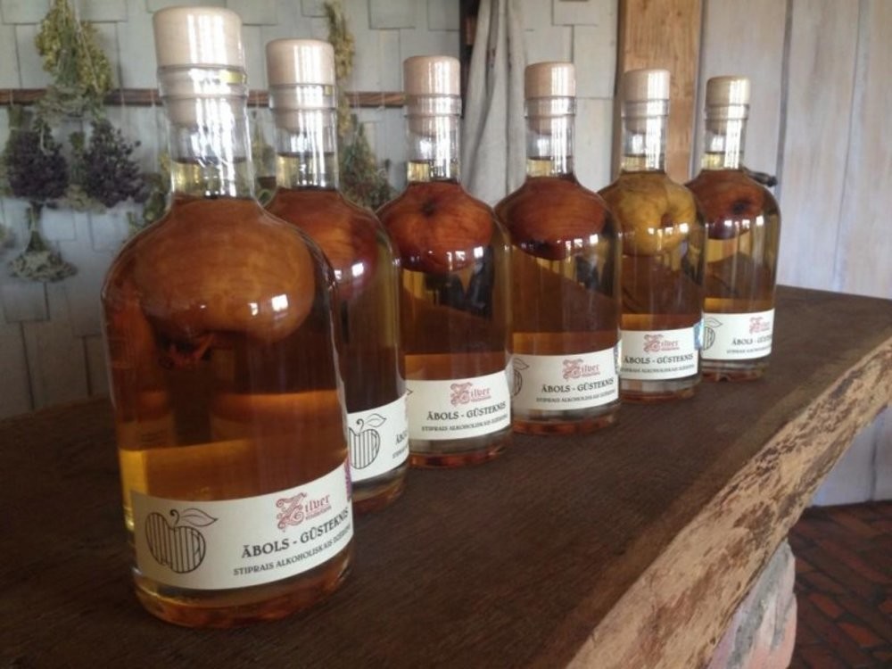 ВКУСОВЫЕ / ЛАТВИЯ / ВКУСНЫЕ ВИНО В СИГУЛДЕ